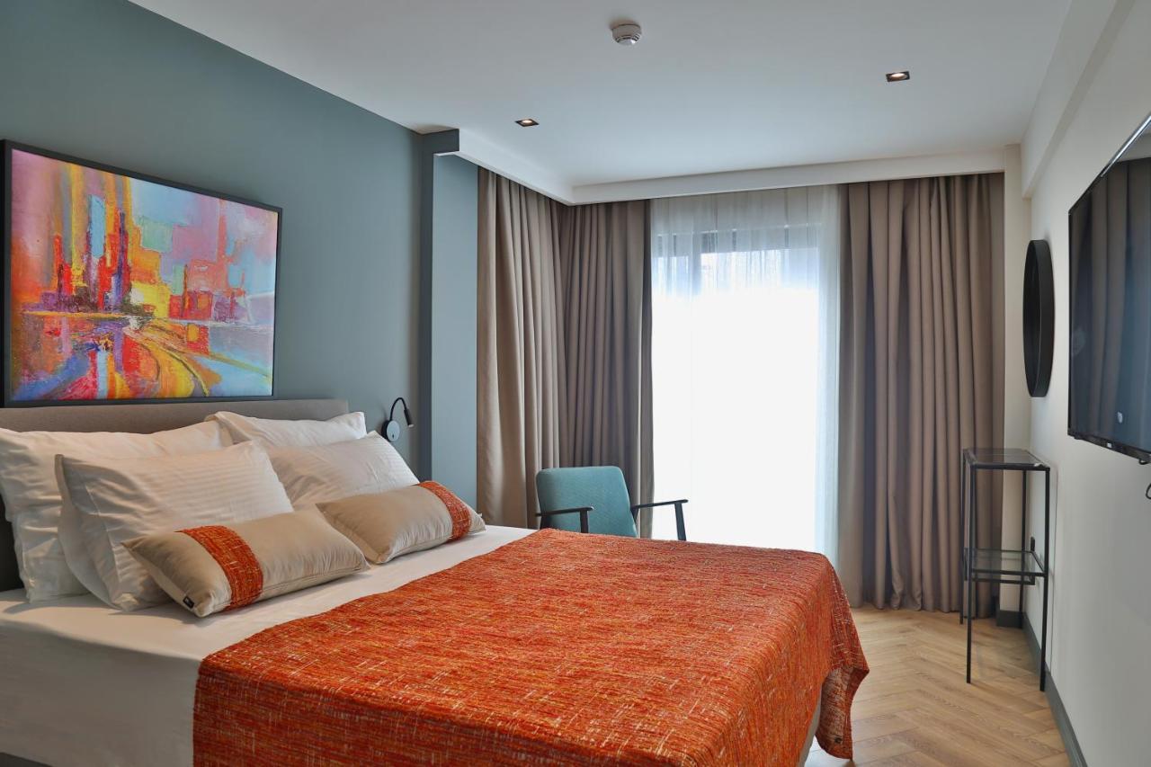In The Middle Hotel Antalya Ngoại thất bức ảnh