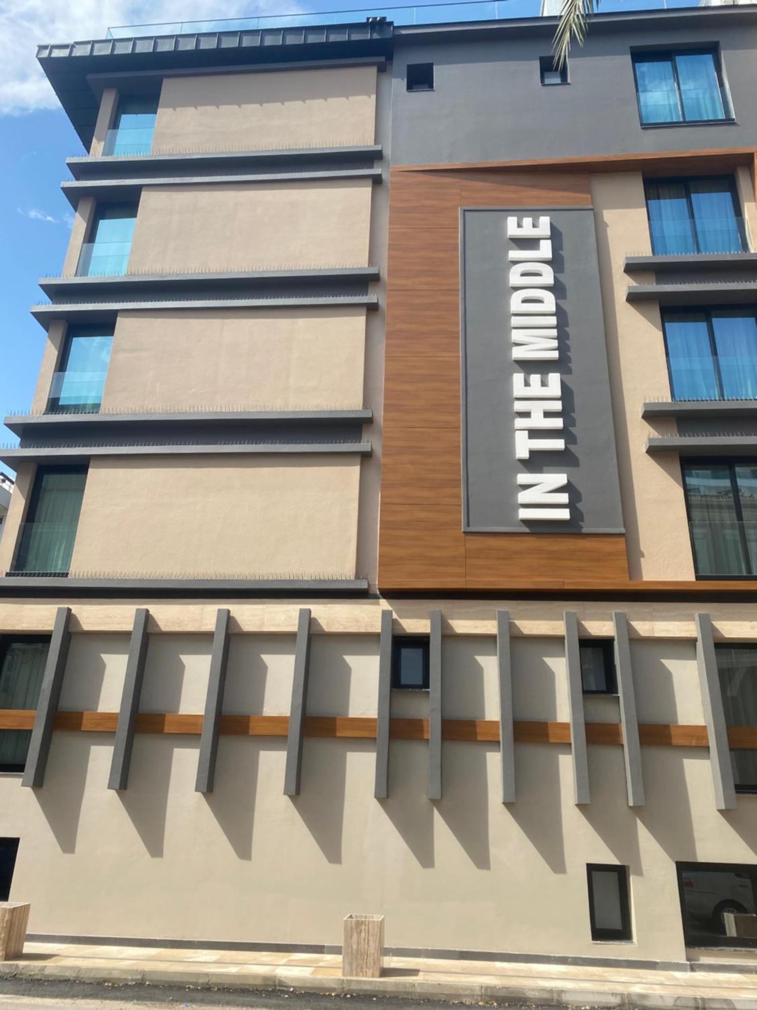In The Middle Hotel Antalya Ngoại thất bức ảnh