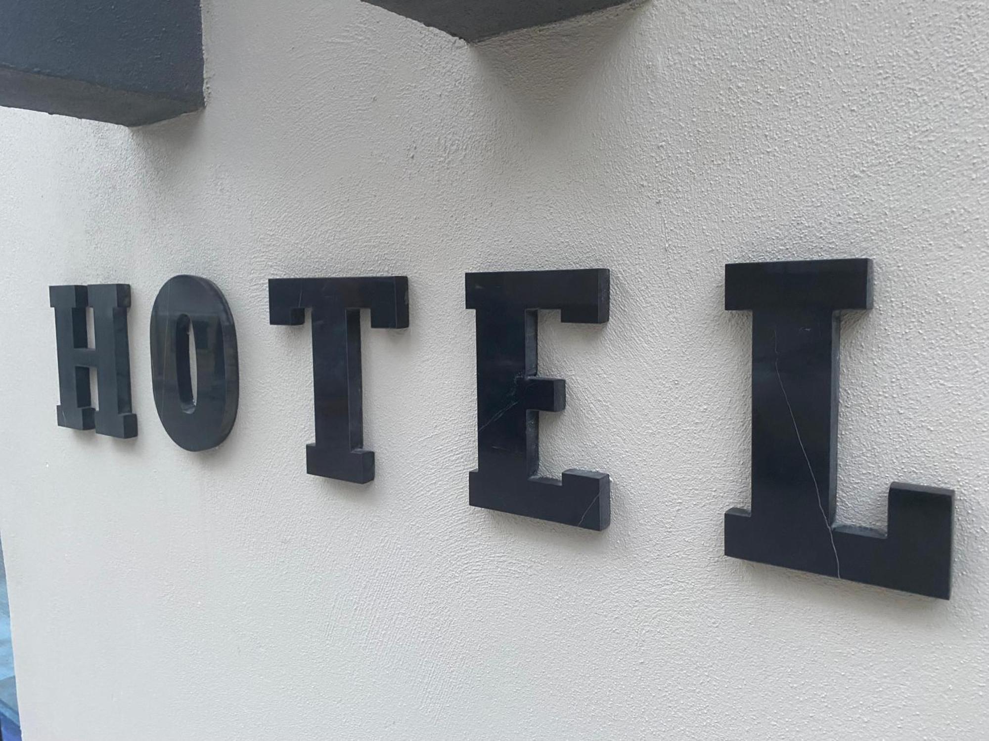 In The Middle Hotel Antalya Ngoại thất bức ảnh