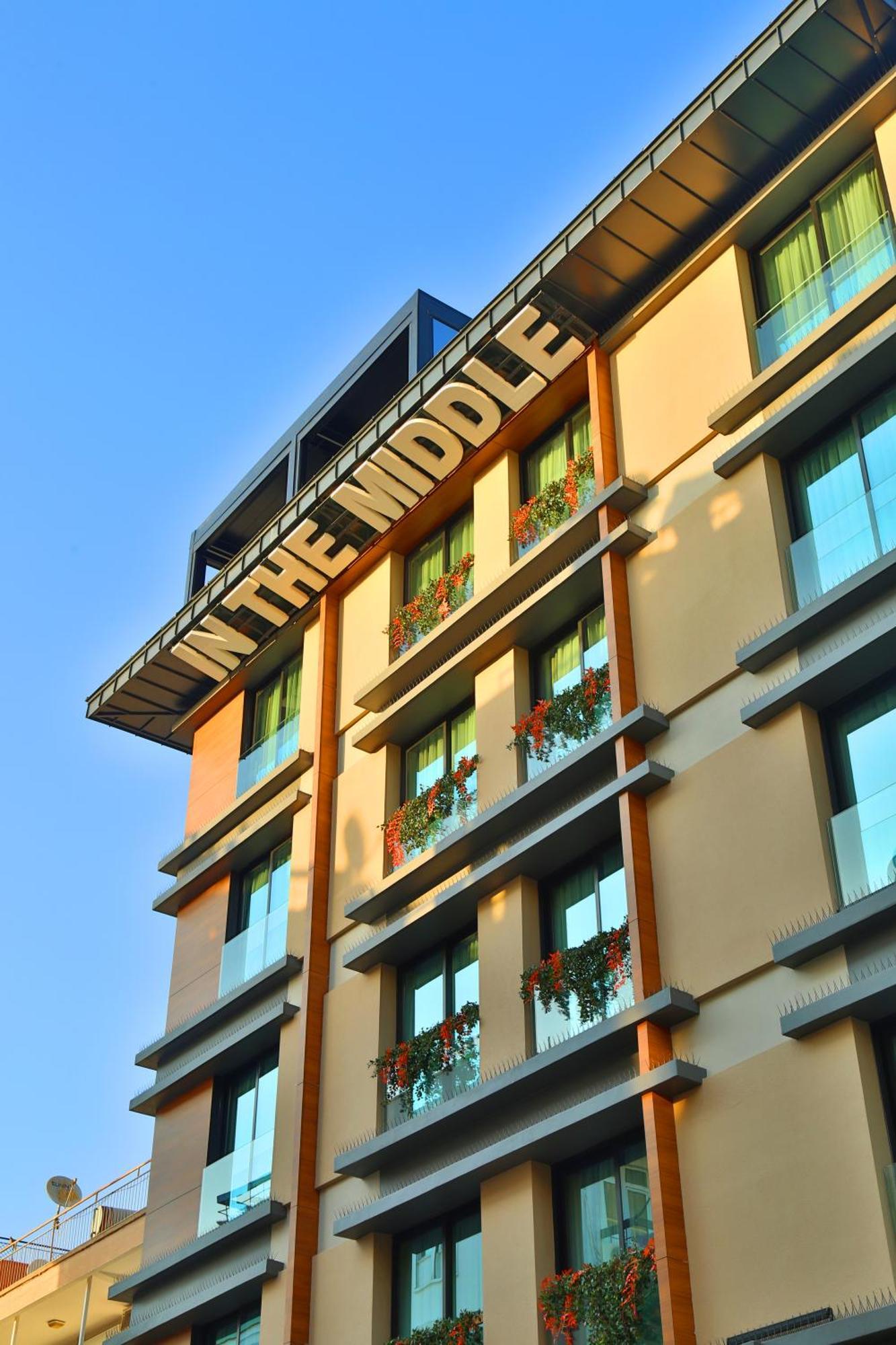 In The Middle Hotel Antalya Ngoại thất bức ảnh
